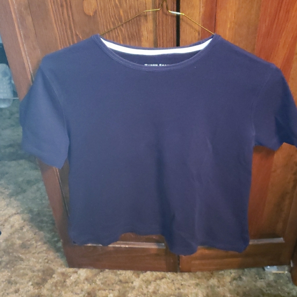 Short sleeve shirt